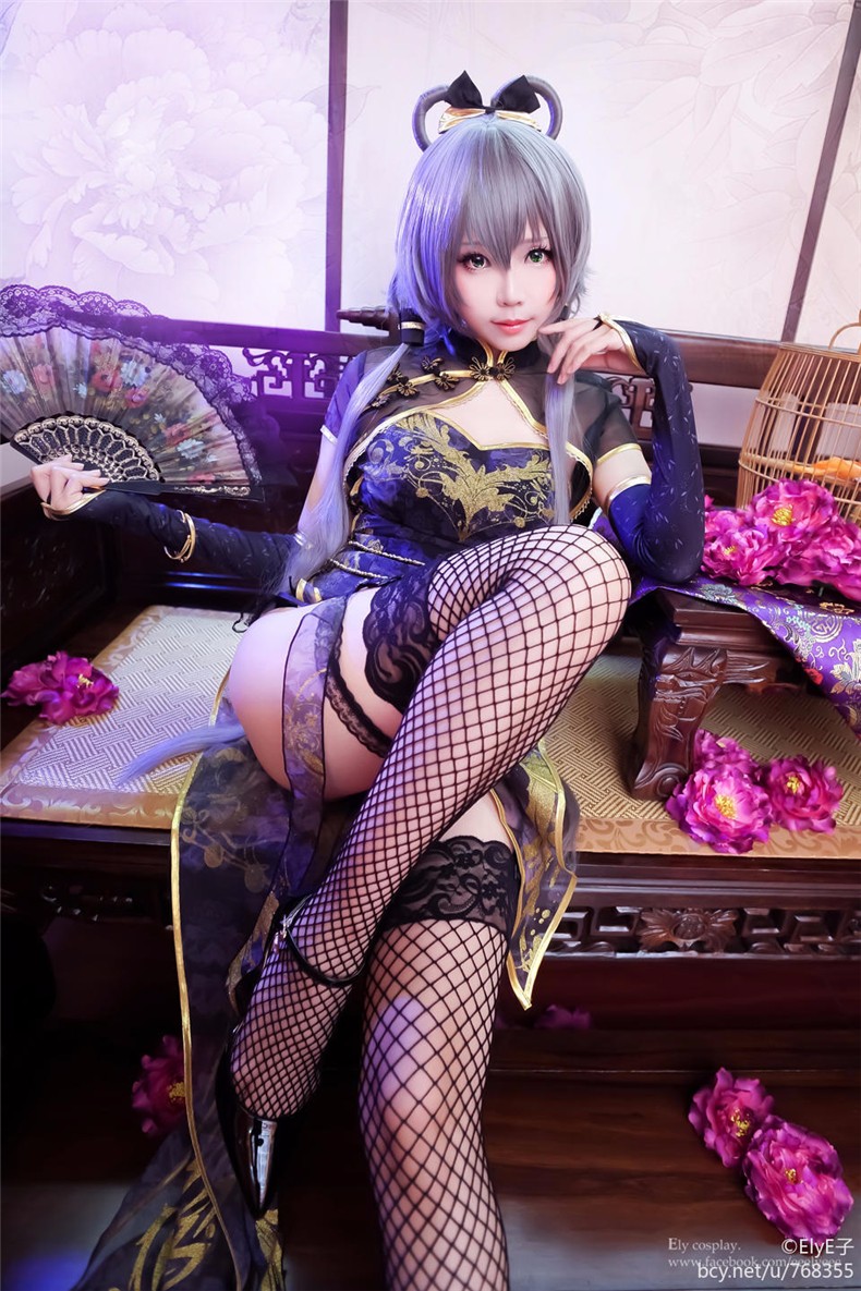 洛天依金丝雀造型cosplay正片