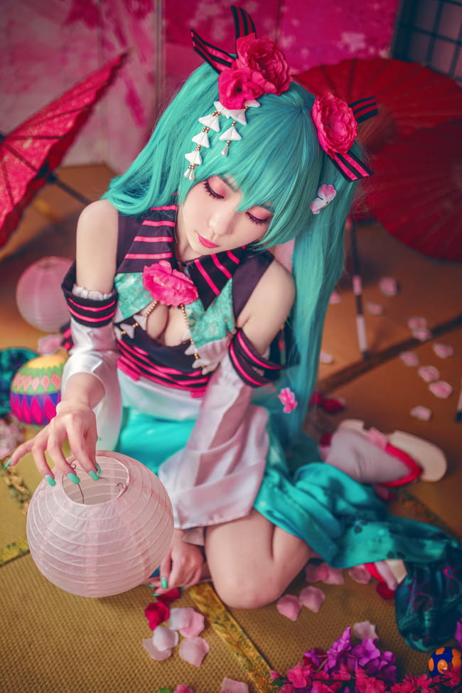 初音未来,异国歌姬,COS