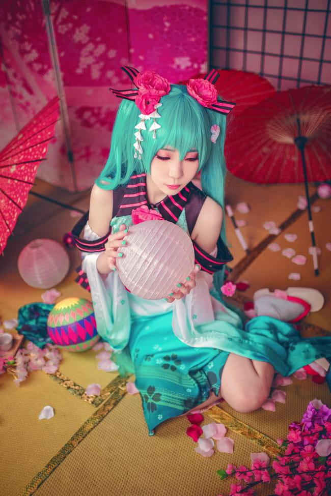 初音未来,异国歌姬,COS