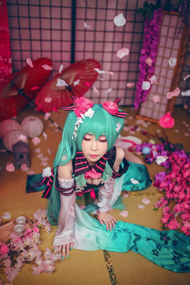 初音未来,异国歌姬,COS