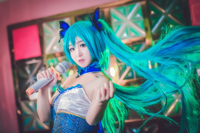 VOCALOID 随心所欲巫女·初音miku COS