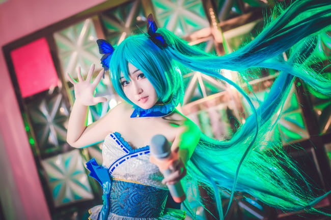 VOCALOID 随心所欲巫女·初音miku COS