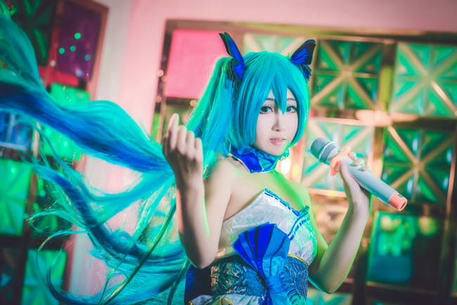 VOCALOID 随心所欲巫女·初音miku COS