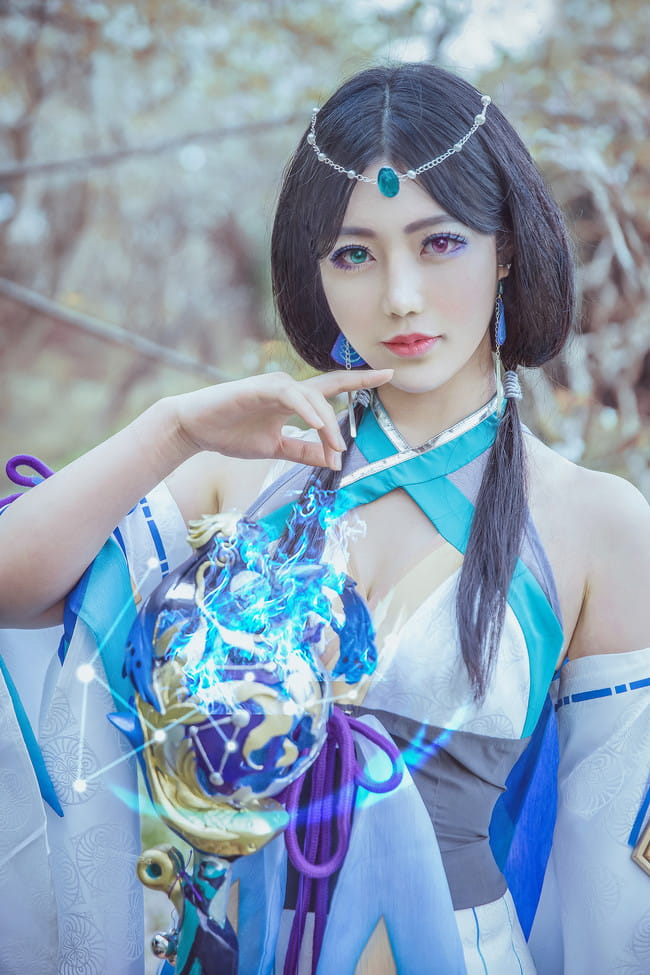 阴阳师 八百比丘尼·苍之雀羽 式神 妖怪 COS