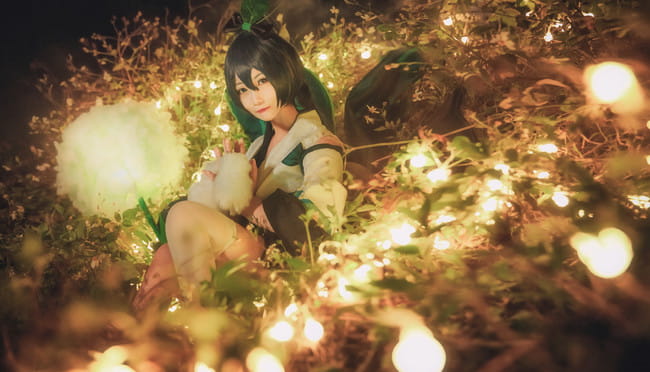 阴阳师手游,萤草cosplay,繁花下栗