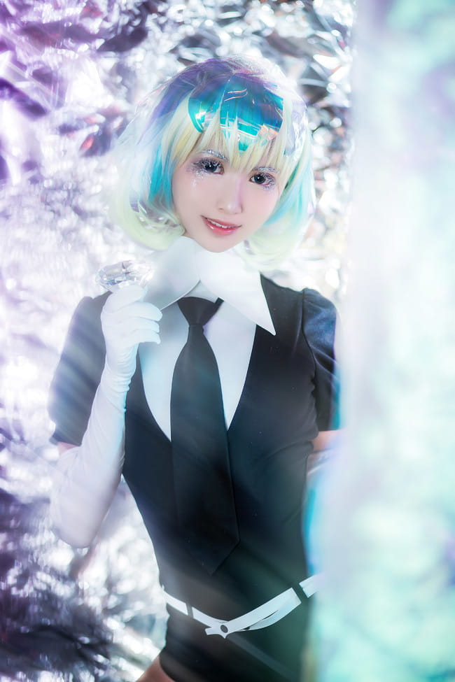 宝石之国cosplay,钻石cosplay,鳗鱼霏儿