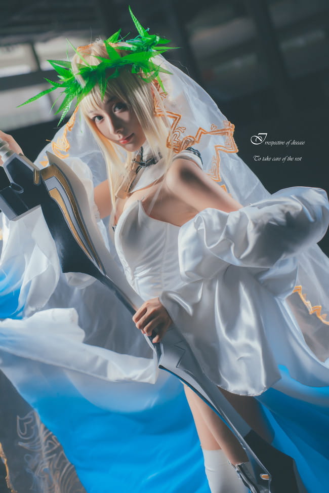 智障的鱼子酱,尼禄花嫁,cosplay